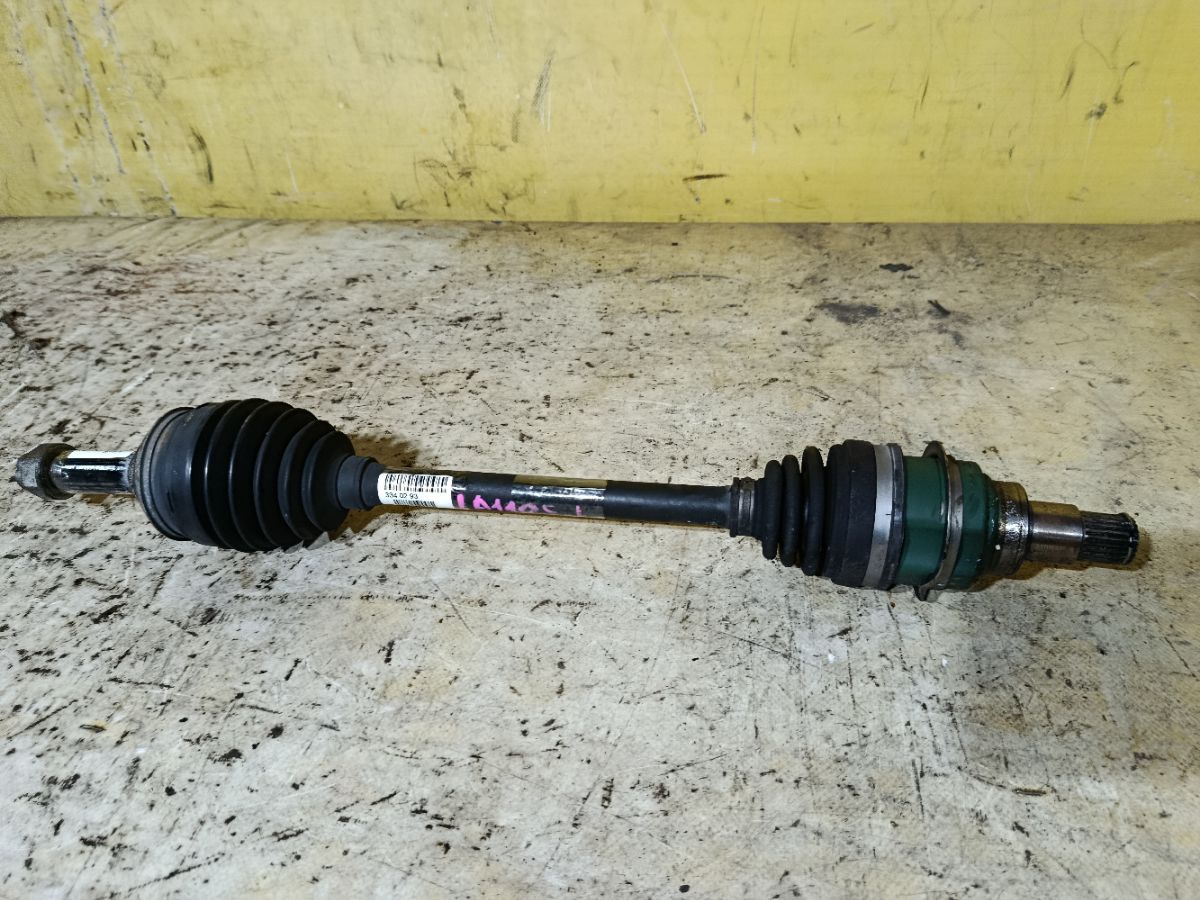 Привод на Daihatsu Move LA110S KF-VE Фото 1