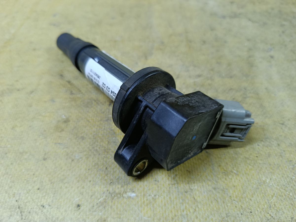 Катушка зажигания 19500-B2050 на Daihatsu Move LA100S KF-VE Фото 2