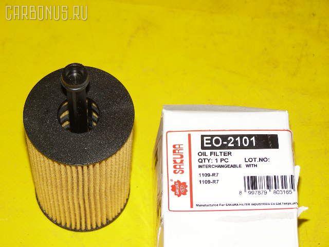 Фильтр масляный SAKURA EO-2101 на Toyota Фото 1