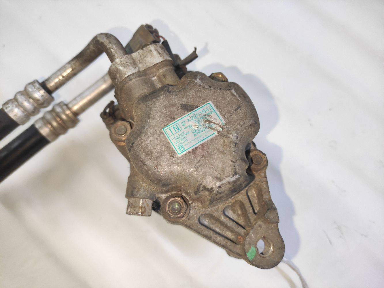 Компрессор кондиционера на Honda Z PA1 E07Z Фото 9
