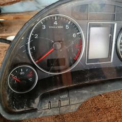 Спидометр 8E0920931MX на Audi A4 8E BFB Фото 10