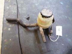 Бачок гидроусилителя 44360-10040 на Toyota Raum EXZ10 5E-FE Фото 2