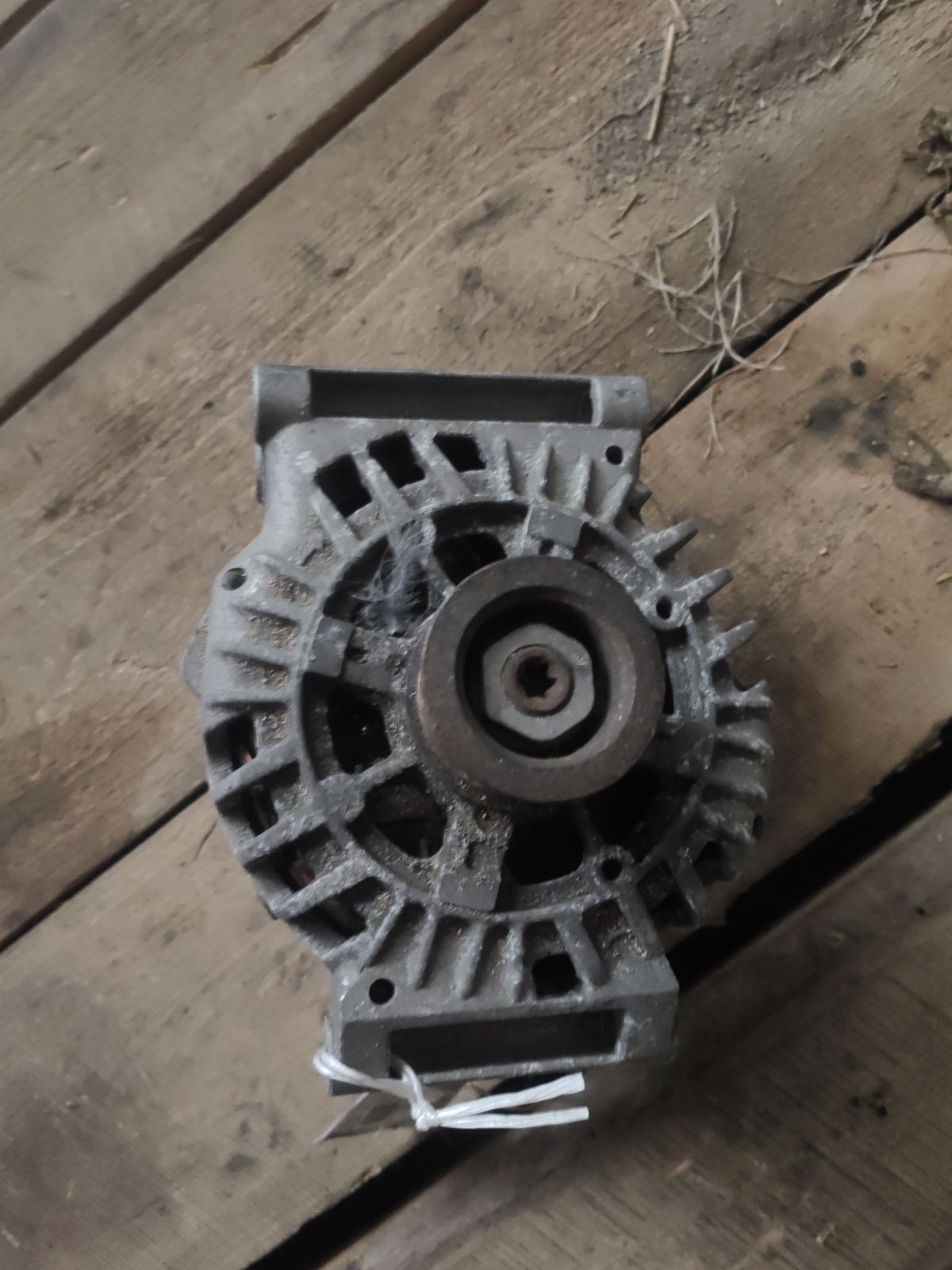 Генератор 12317515426 на Mini Cooper Фото 4