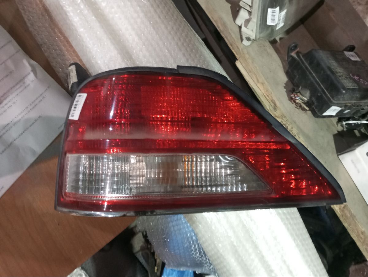 Стоп 4796 4796 на Nissan Cedric MY33 Фото 3