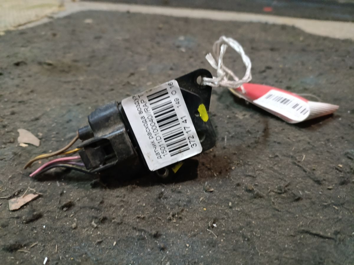 Датчик расхода воздуха 22204-22010, 22204-0J010 на Toyta Фото 2