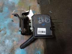 Блок ABS на Nissan Leaf ZE0 Фото 5