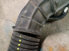 Патрубок воздушн.фильтра на Honda Stepwgn RF1 B20B Фото 3