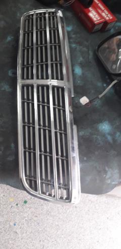 Решетка радиатора на Nissan Cedric MY33 Фото 5