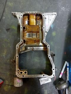 Поддон на Nissan X-Trail NT30 QR20DE Фото 3