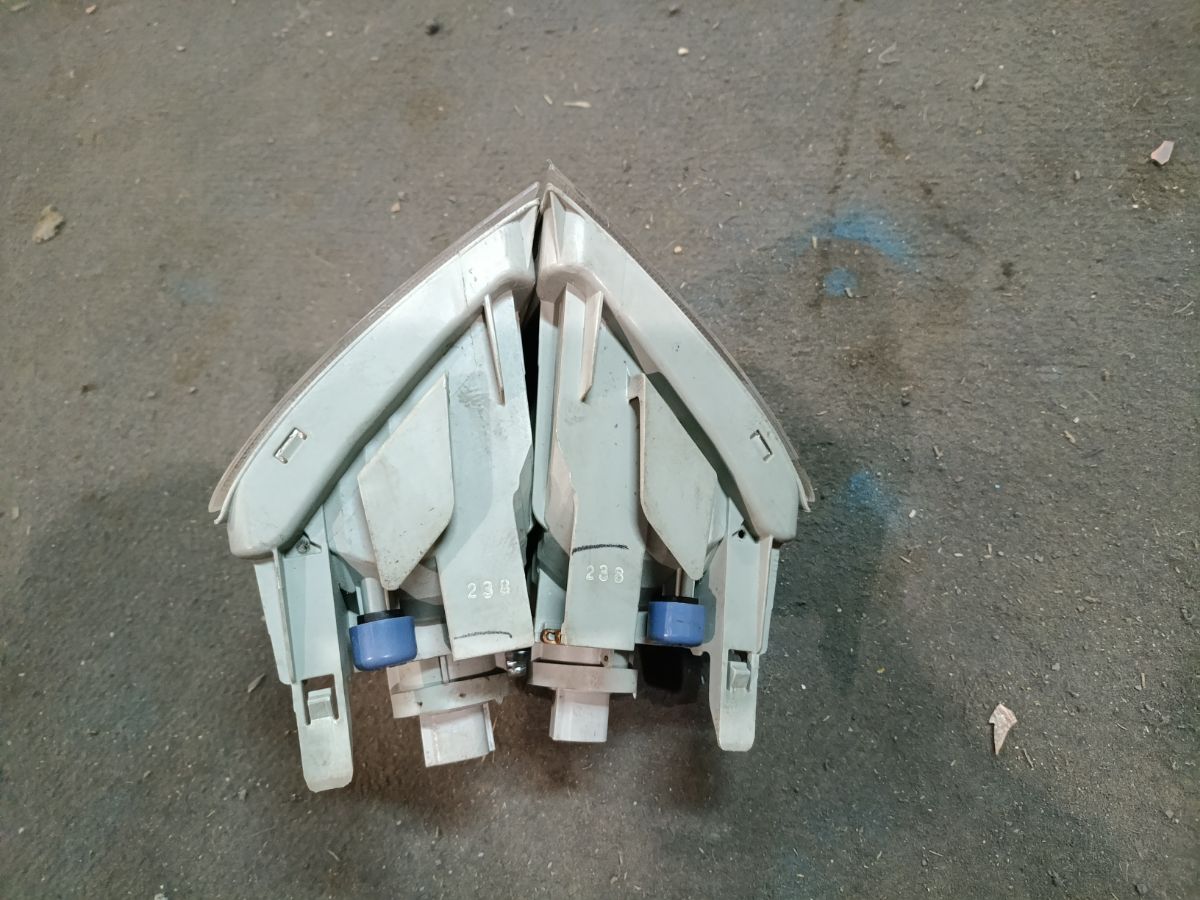 Поворотник бамперный 52-250 52-250 на Toyota Aqua NHP10 Фото 8