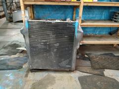 Радиатор интеркулера на Isuzu Фото 6