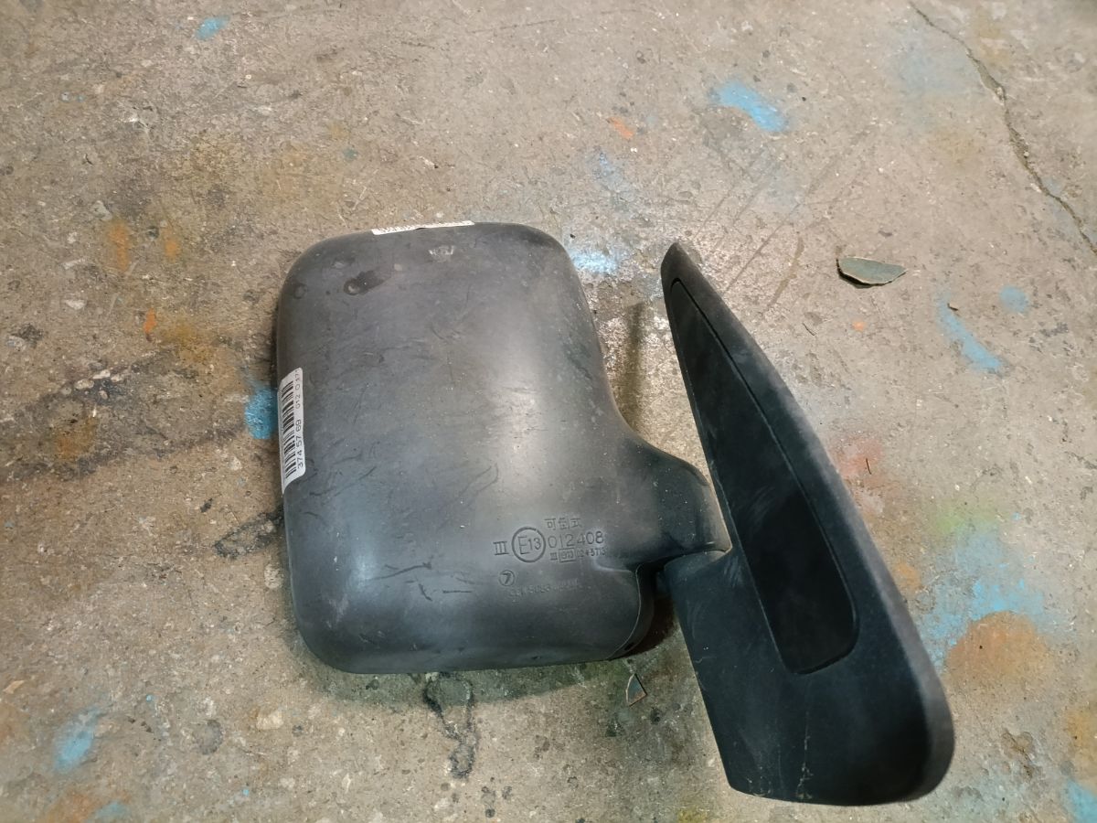 Зеркало двери боковой на Subaru Sambar TV2 Фото 3