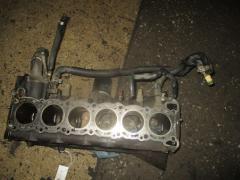 Блок двигателя на Nissan Laurel HC35 RB20DE Фото 1