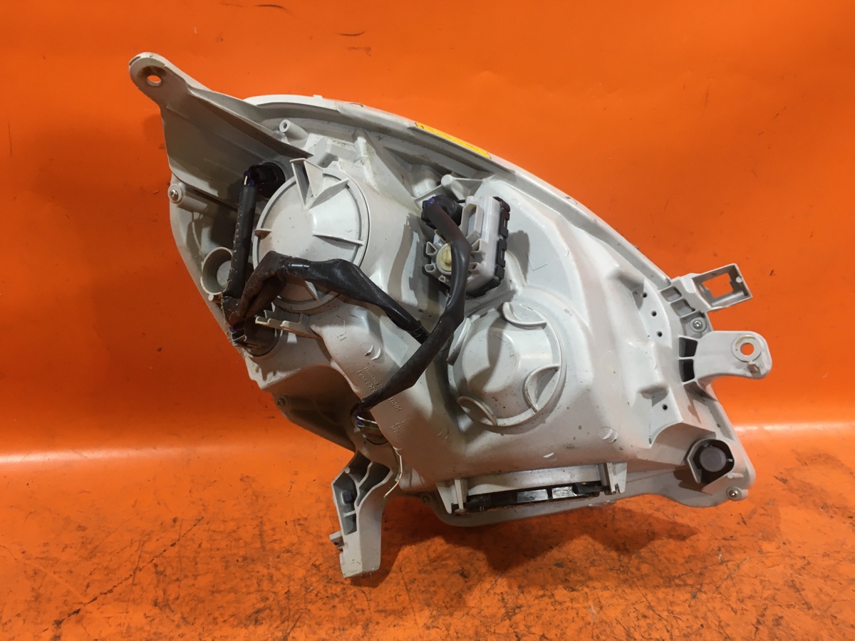 Фара Тойота Ипсум Купить В Новосибирске