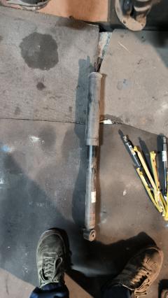 Амортизатор 27-M08-A, 27-M11-A, 314 752, 314 759, 343442, 348030, 48530-80302, 48530-80324, 485300D230, 485300D240, 4853012G10, 4853013160, 4853052800, 4853052A80, 4853052A81, 4853052B00, 4853052B20, 4853052B40, 4853052C00, 4853052C30, 4853052C40, 4853052C50, 4853052C70, 4853052F00, 4853080220, 4853080283, 4853080301, 4853080340, 4853080345, 4853080347, 4853080350, 4853080351, 4853080353, 4853080485, 4853112450, 4853113240, 4853152020, 4853152040, CR-003-8891, E20018, SJ-003-8891, ST-003-8891, ST-003R-SCP90 на Toyota Vitz SCP90 Фото 2