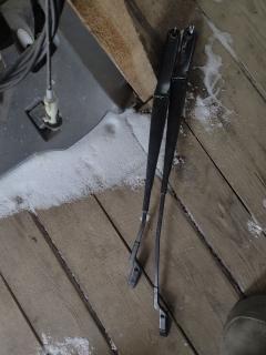 Держатель дворника VAG VAG,3AC955409 на Volkswagen Passat Variant 3CCAX Фото 3