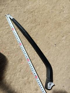 Держатель дворника 85241-52100 на Toyota Sienta NCP81G Фото 3