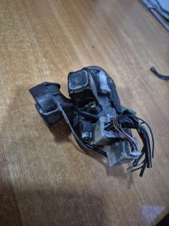 Замок зажигания на Toyota Alphard MNH10W Фото 5