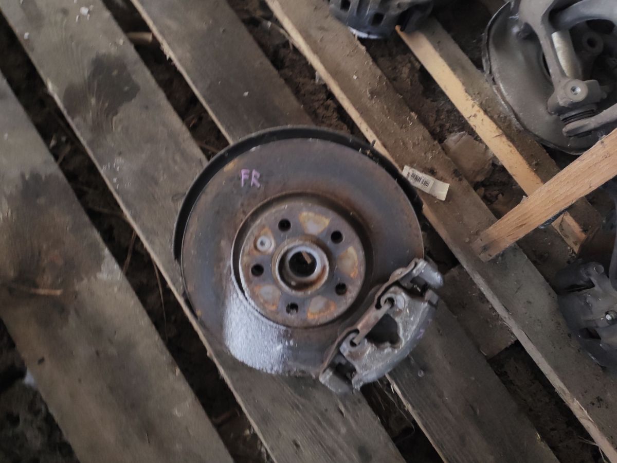 Ступица на Volvo V60 FW B4164T Фото 5