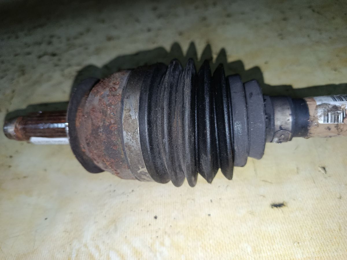 Привод на Subaru Forester SH5 EJ205 Фото 7