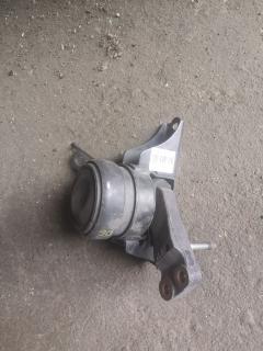 Подушка двигателя 12305-23060 на Toyota Vitz SCP90 2SZ-FE Фото 13