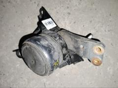 Подушка двигателя 12305-23060 на Toyota Vitz SCP90 2SZ-FE Фото 3