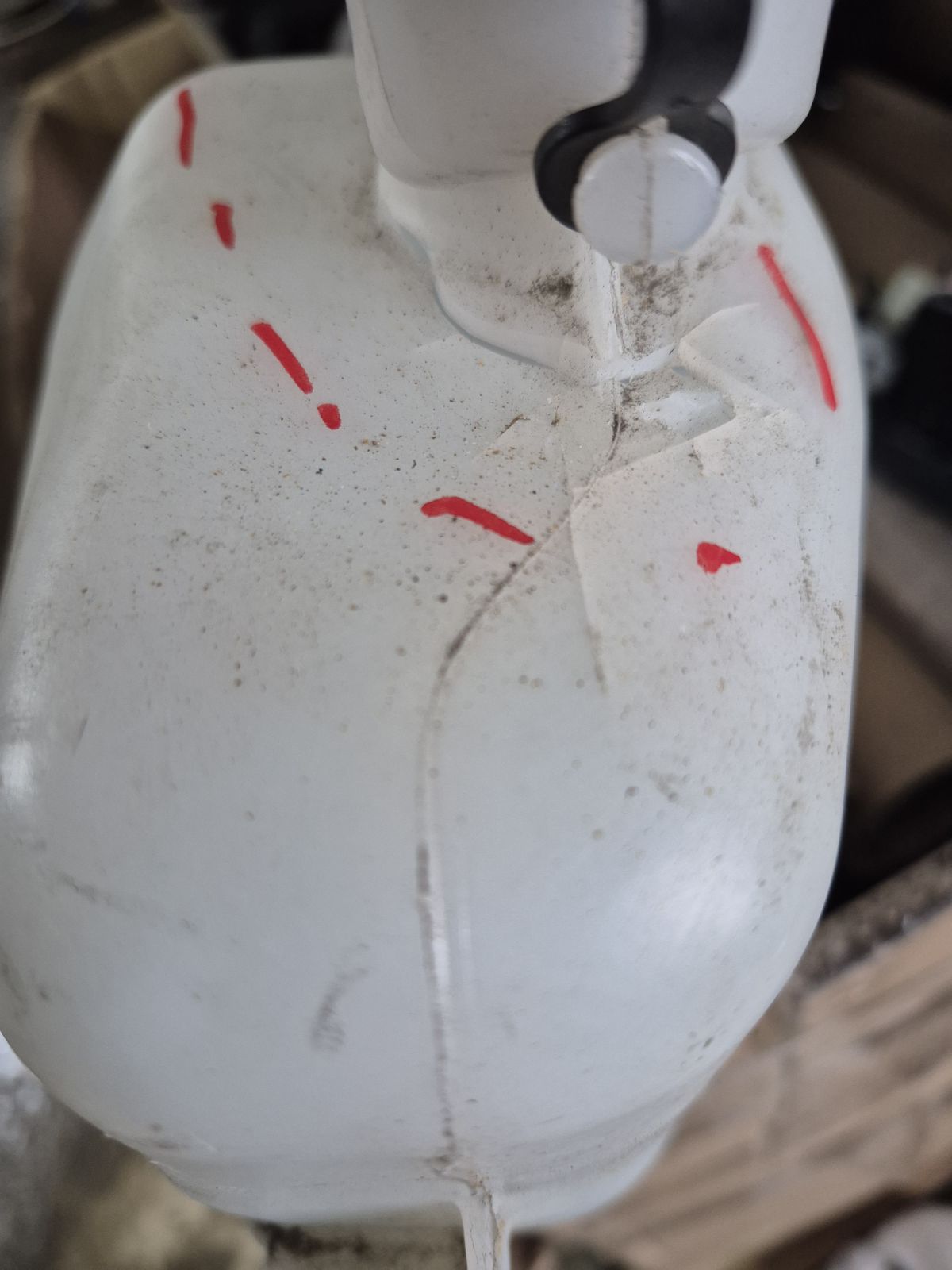 Бачок омывателя на Renault Kangoo KC0S Фото 8