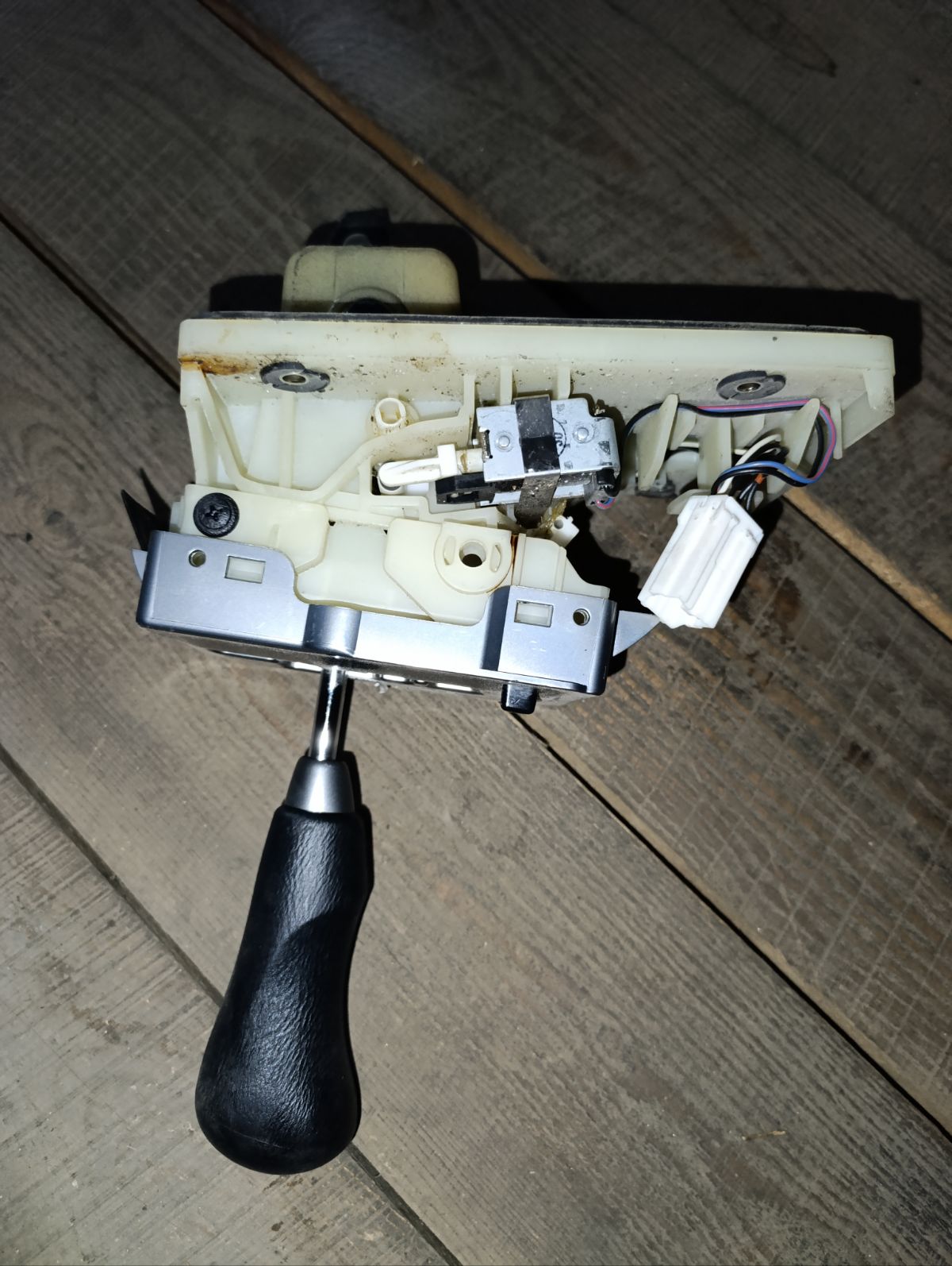 Ручка КПП на Subaru Legacy B4 BE5 Фото 10