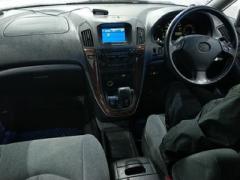 Тросик капота на Toyota Harrier MCU15W Фото 2