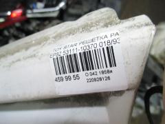 Решетка радиатора 53111-10370 на Toyota Starlet EP82 Фото 3