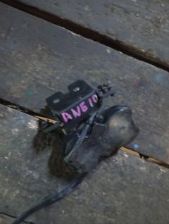 Замок двери на Toyota Wish ANE10G Фото 4