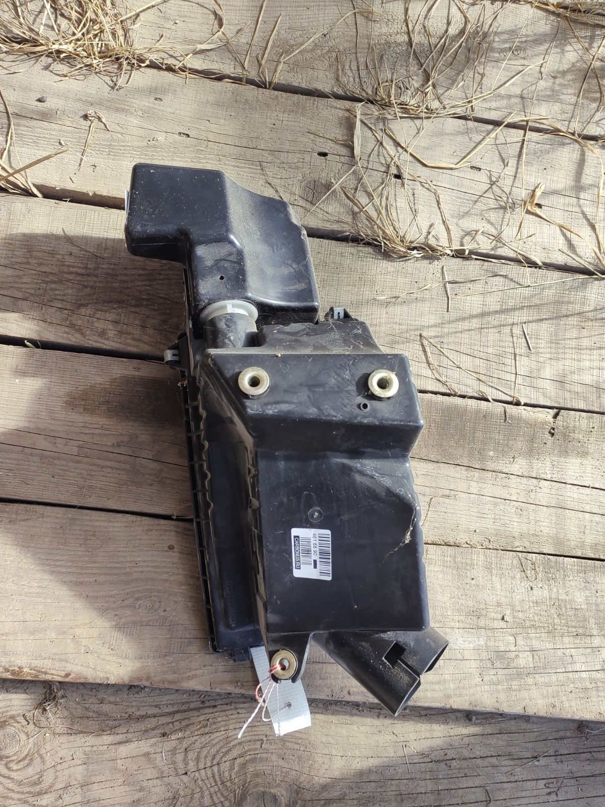 Корпус воздушного фильтра на Nissan Wingroad WFY11 QG15DE Фото 4