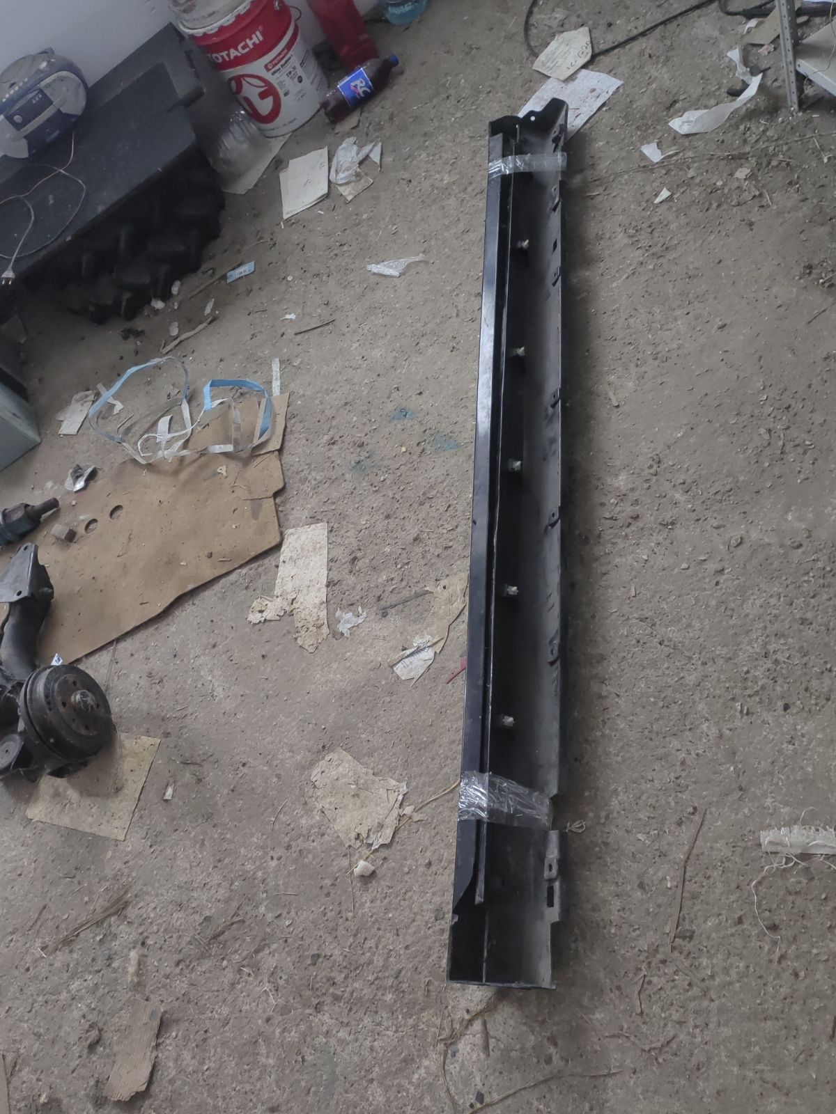 Порог кузова пластиковый ( обвес ) на Nissan Bluebird Sylphy KG11 Фото 11