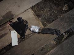 Педаль подачи топлива 18002EW000 на Nissan Bluebird Sylphy KG11 MR20DE Фото 3