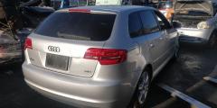 Козырек от солнца 8P0857551A9V4 на Audi A3 8P Фото 4