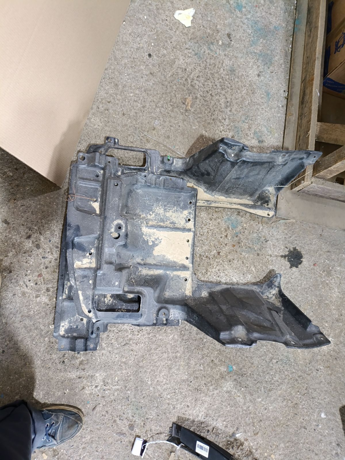 Защита двигателя на Toyota Isis ANM10G 1AZ-FE Фото 5