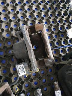 Суппорт 47750-52190, 47750-52191 на Toyota Vitz SCP90 2SZ-FE Фото 5