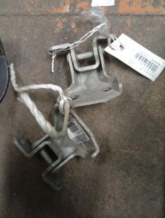 Петля двери шарнирная на Subaru Exiga YA4 Фото 3