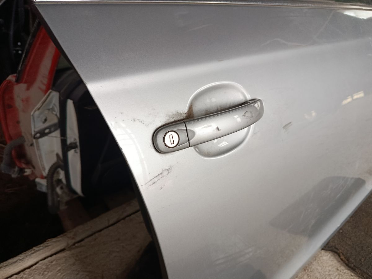 Дверь боковая 1K5831106F на Volkswagen Golf Vi 1KZ Фото 9