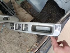 Блок упр-я стеклоподъемниками 84040-22050 на Toyota Mark Ii GX110 Фото 8