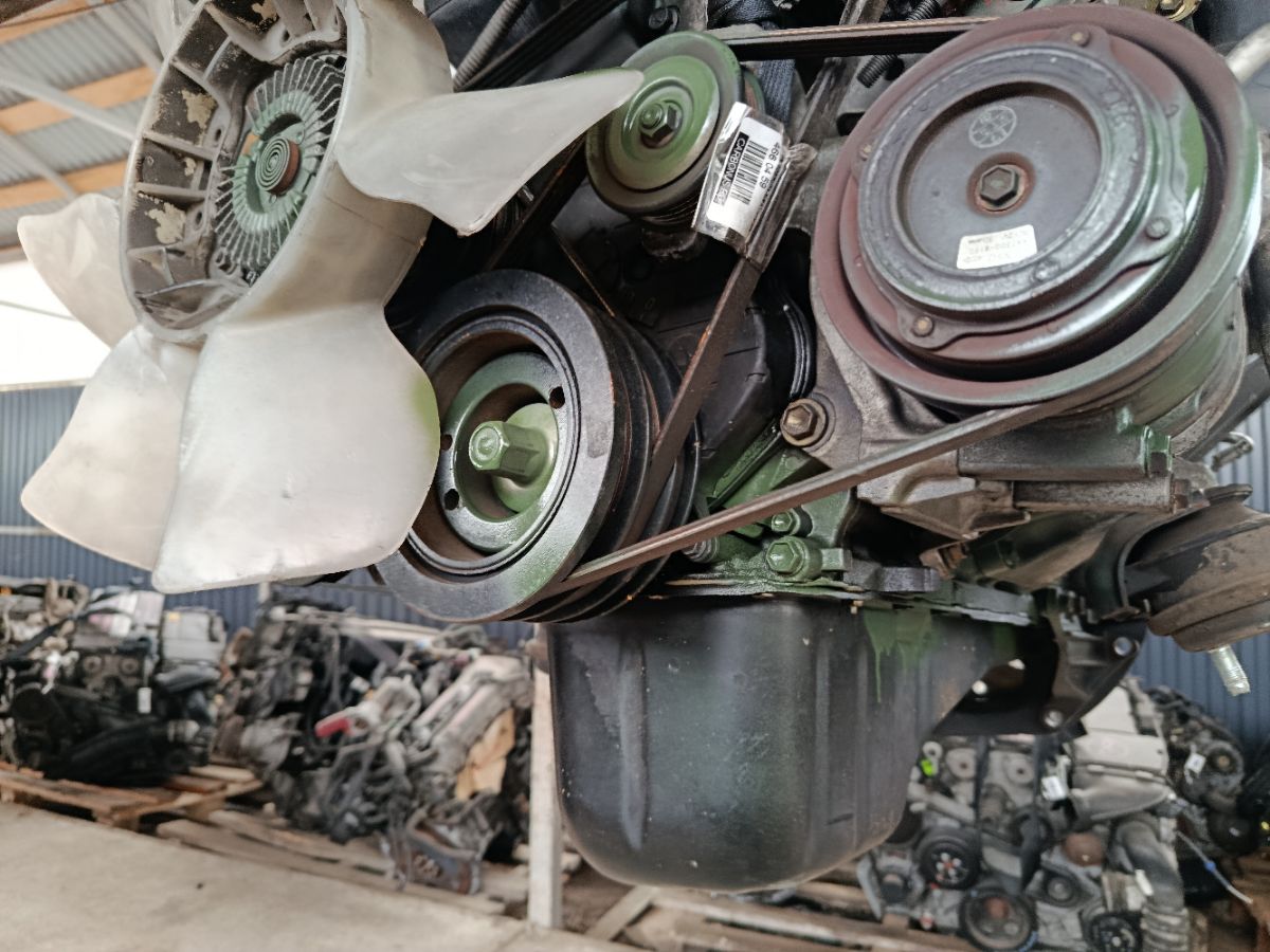 Двигатель 19000-70330 на Toyota Mark Ii GX110 1G-FE Фото 29