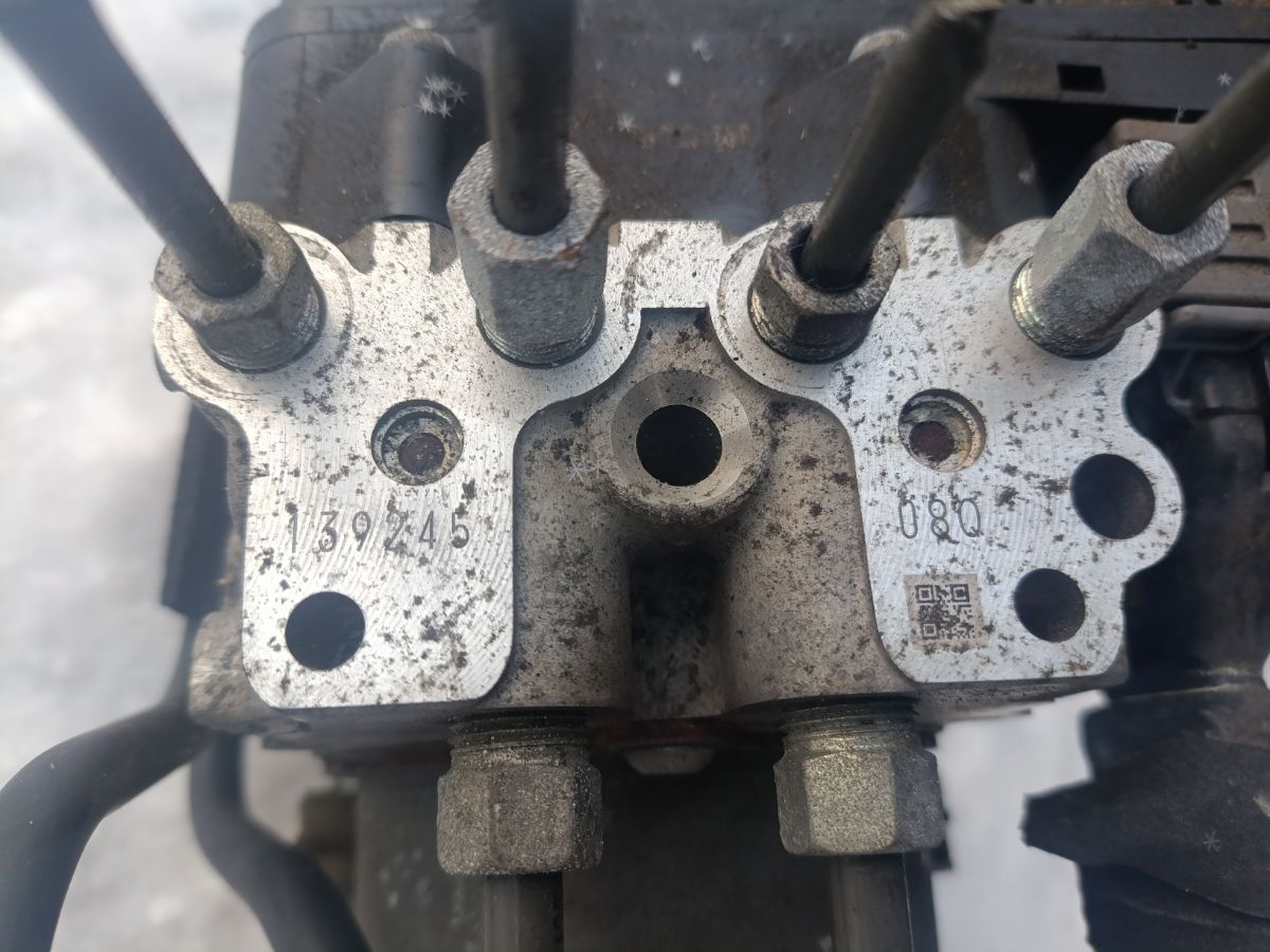 Блок ABS на Mazda Atenza GJ2FW Фото 7