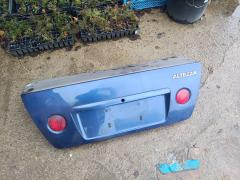 Крышка багажника 64401-53012 на Toyota Altezza GXE10 Фото 6