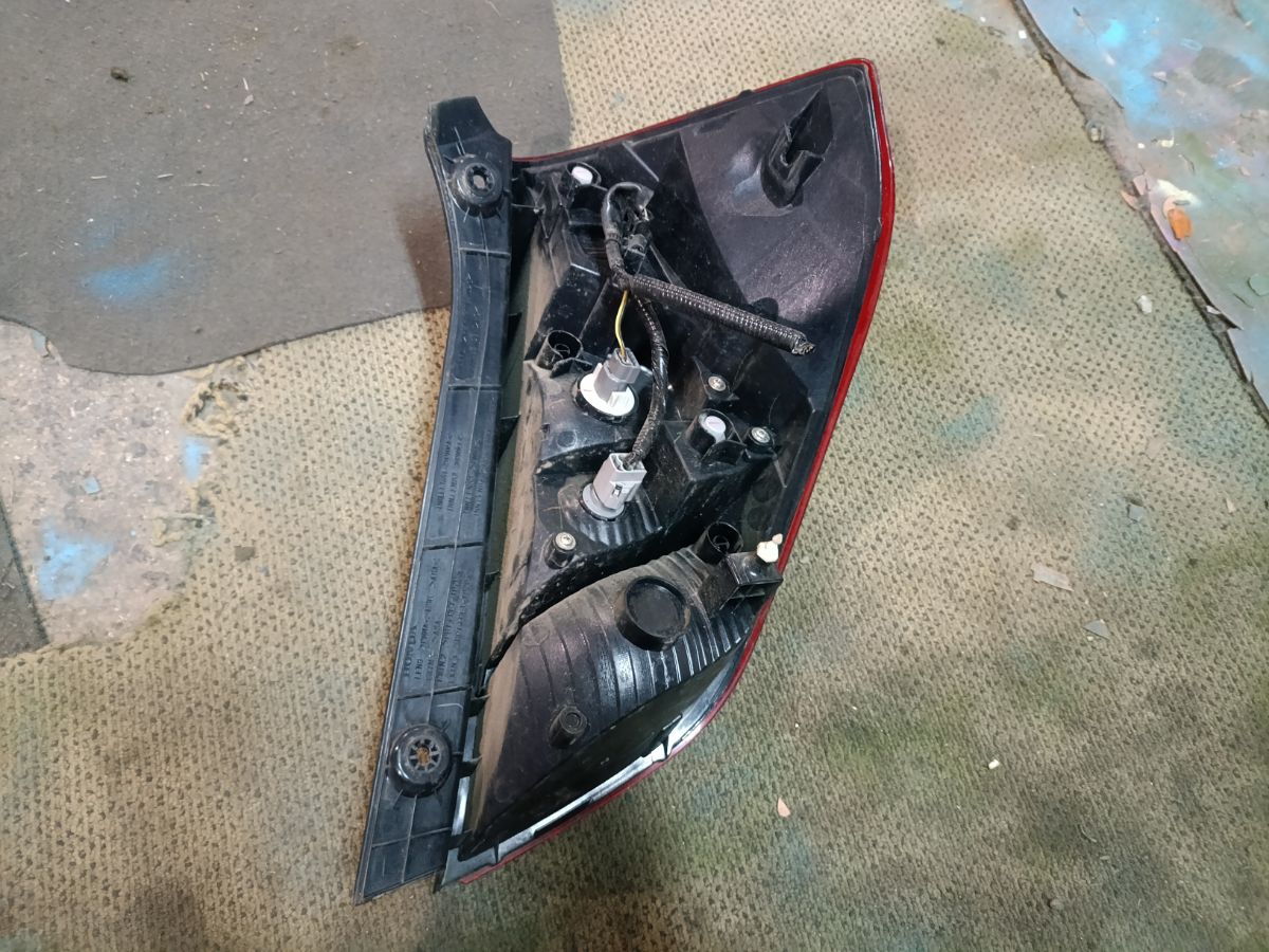 Стоп W1698 W1698 на Honda Fit GP5 Фото 6