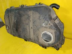 Бак топливный на Toyota Isis ANM15G 1AZ-FSE Фото 2