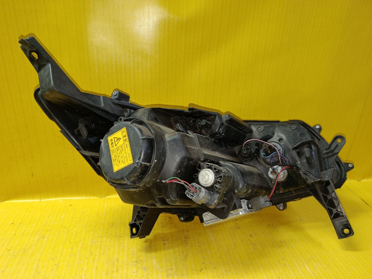 Фара W1048 W1048 на Nissan Dayz B21W Фото 5