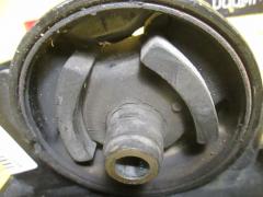 Подушка двигателя на Nissan Ad Van VFY11 QG15DE Фото 2