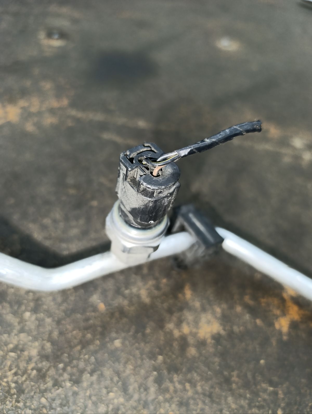 Шланг кондиционера на Mini Cooper R56-MF32 N12 Фото 16