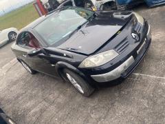 Решетка под лобовое стекло 8200097007 на Renault Megane Фото 6