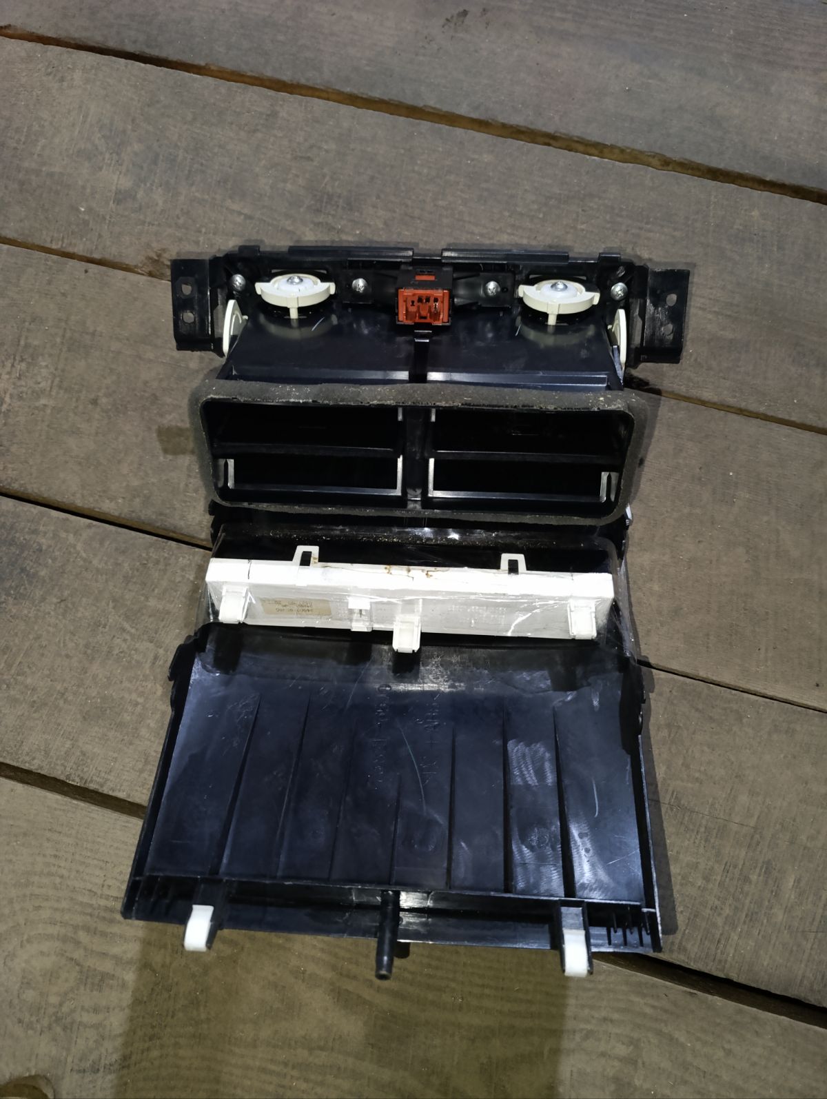 Часы 34600-65J60 на Suzuki Escudo TD94W Фото 9